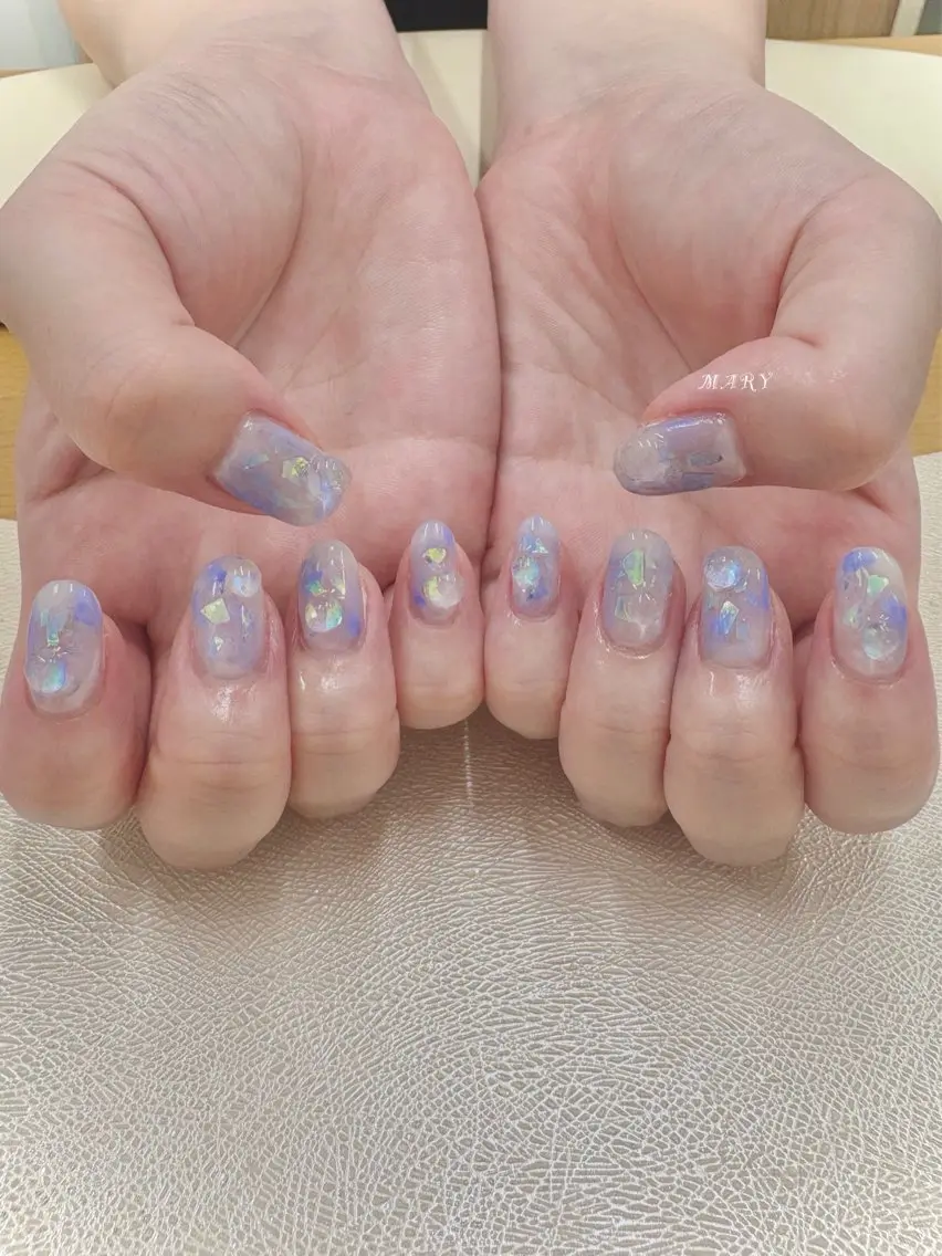 ネイル 水色 ニュアンスネイル 夏ネイル ハンドネイル Mary nail .narumiのネイルデザイン