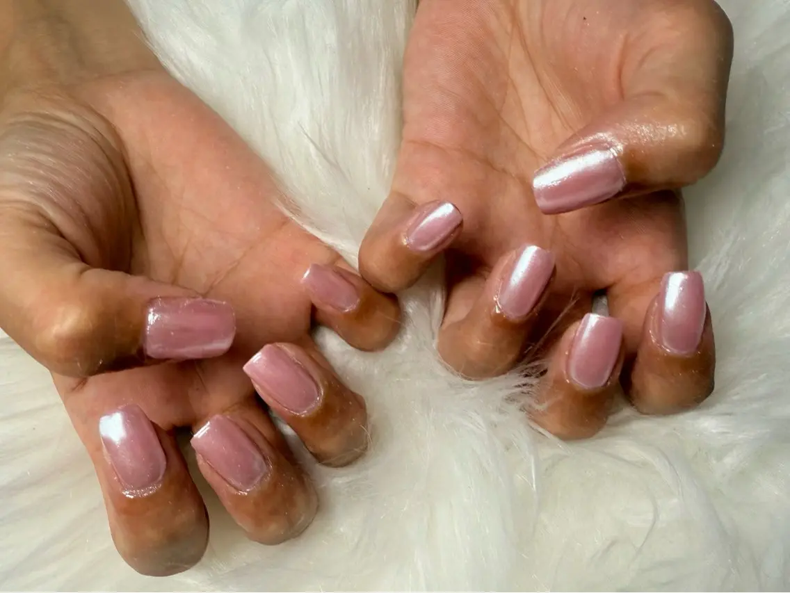 ネイル ミラーネイル ピンク anela nailのネイルデザイン