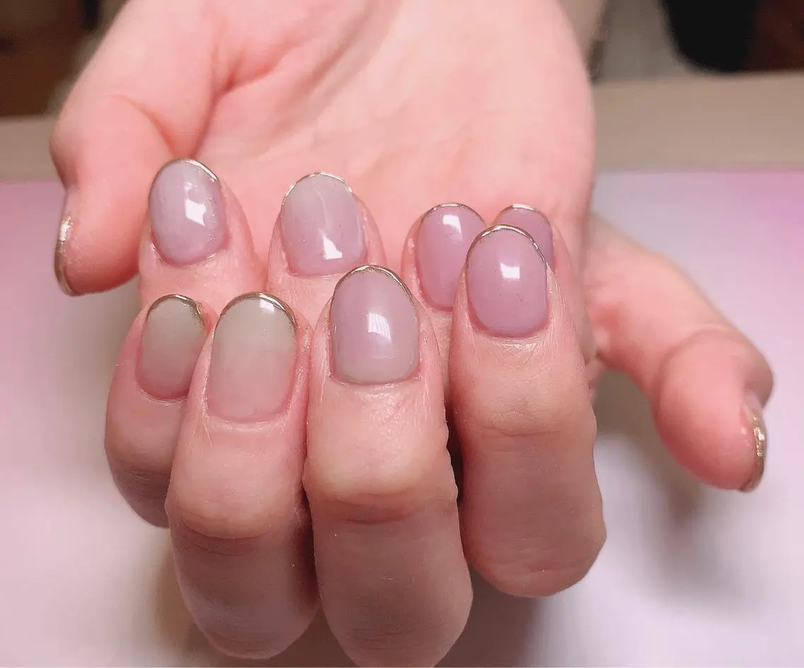 ネイル miu miuのネイルデザイン