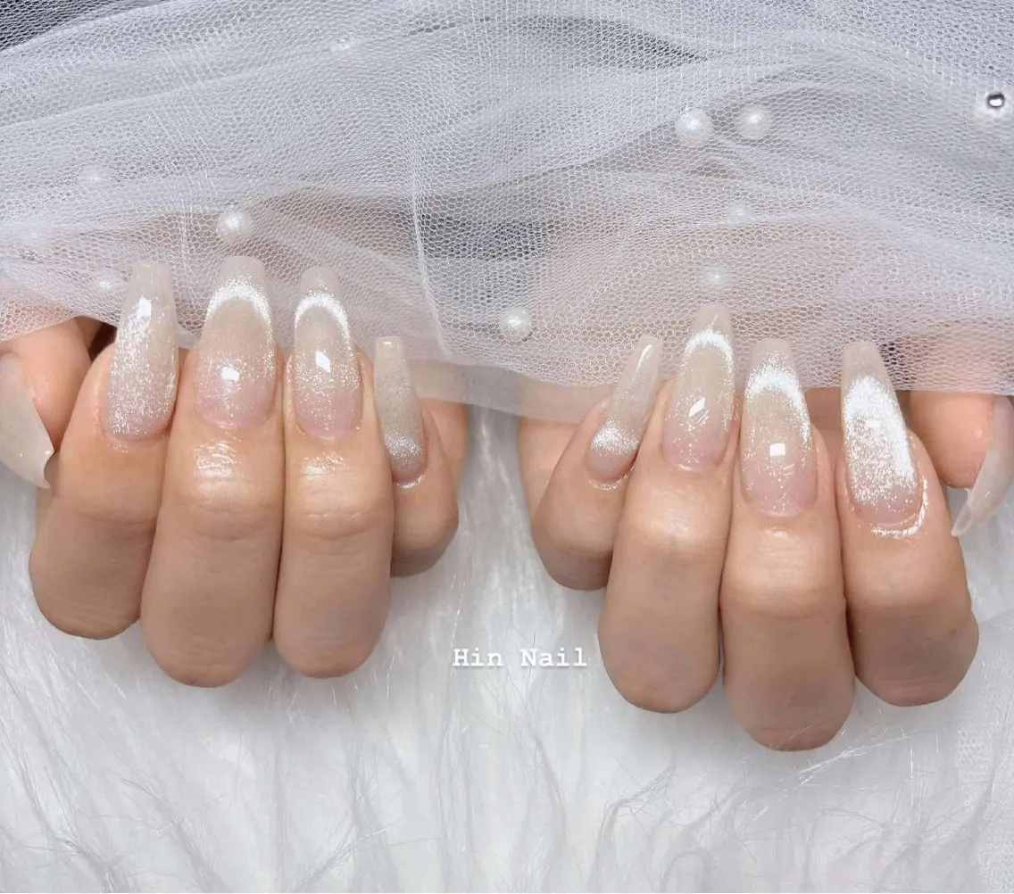 ネイル ボルドー チークネイル フレンチネイル グラデーション キラキラネイル ハンドネイル Hin Nail 日本橋のネイルデザイン