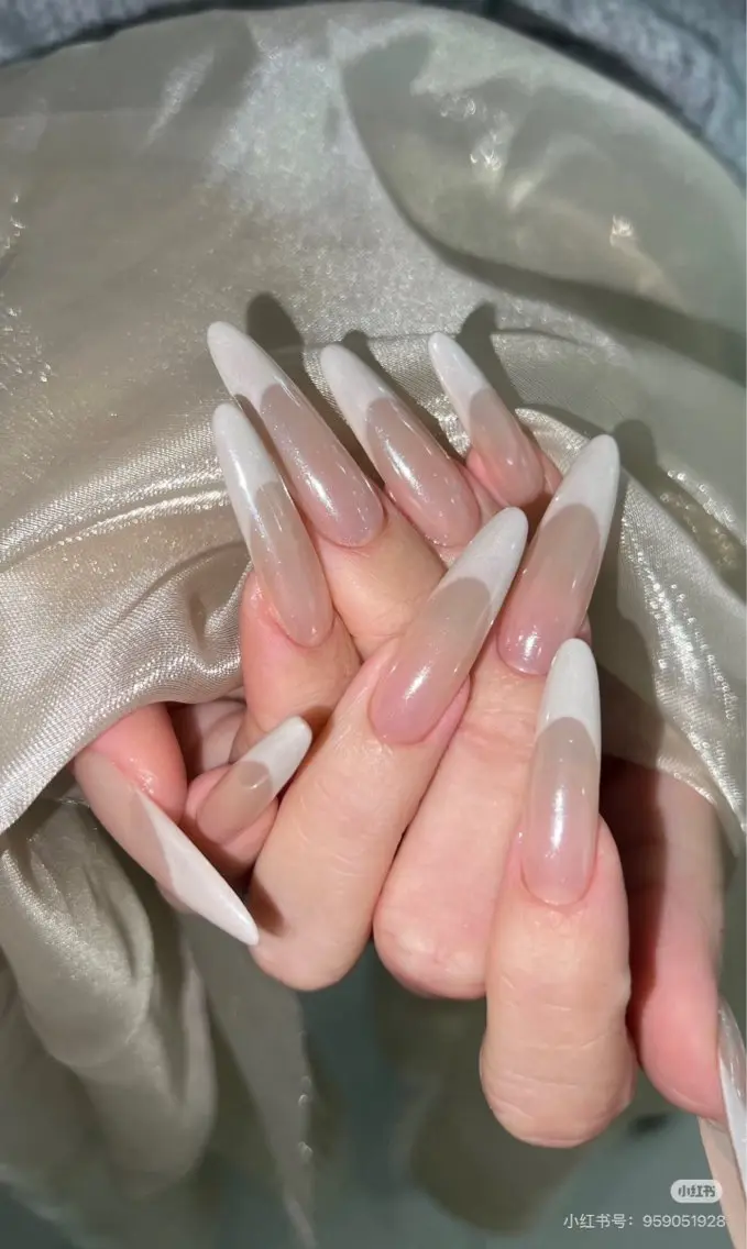 ネイル Rnailsalon boboのネイルデザイン