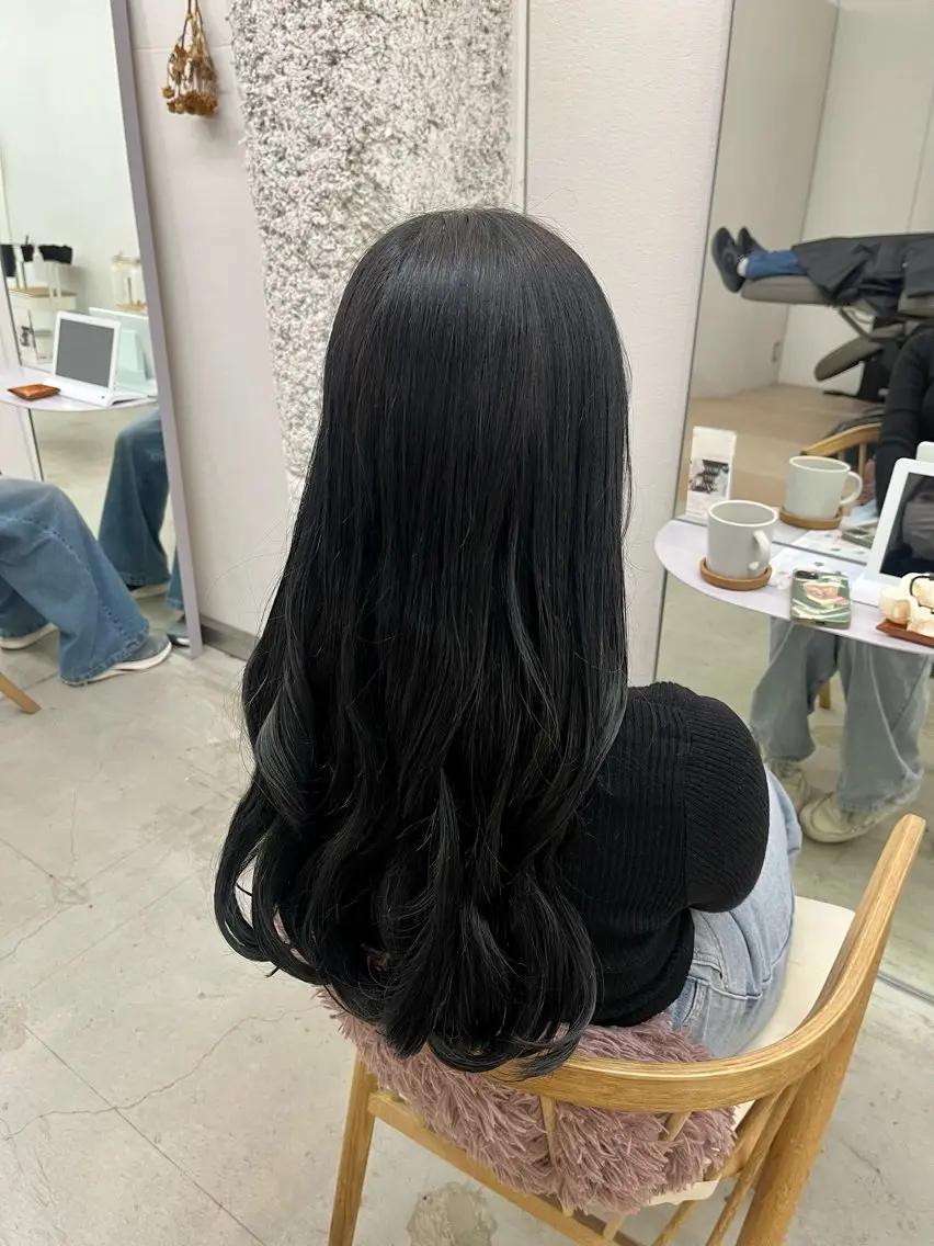 ロング カラー ヘアカラー トリートメント 🌼花屋併設🌼 木下奈々望のヘアスタイル