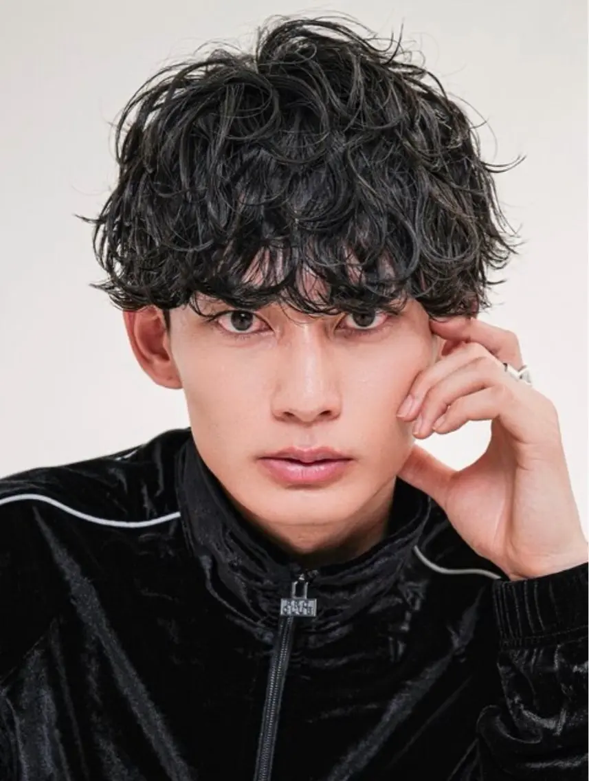 パーマ メンズ カット パーマ 🌟メンズ特化🌟 パーマスタイルのヘアスタイル