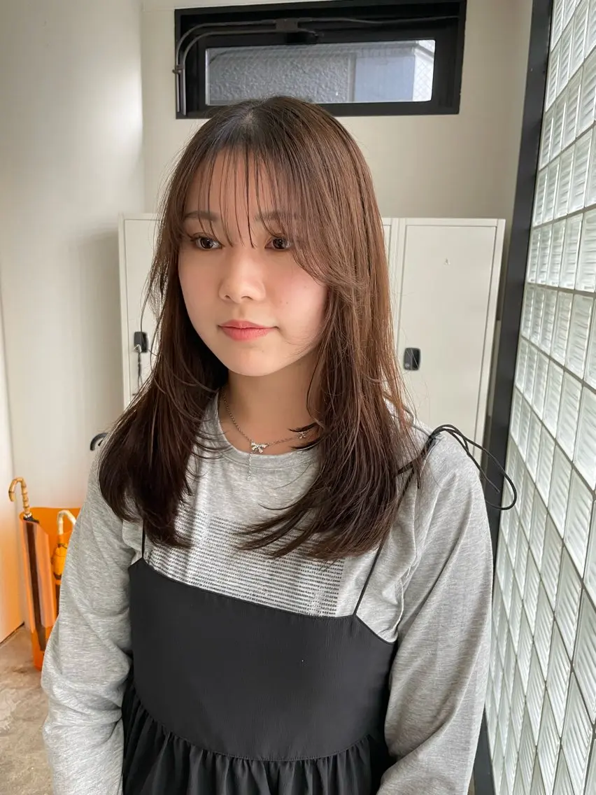 セミロング 顔周りカット レイヤーカット 🟡ひろの/ツヤ カラー/髪質改善🟡のヘアスタイル