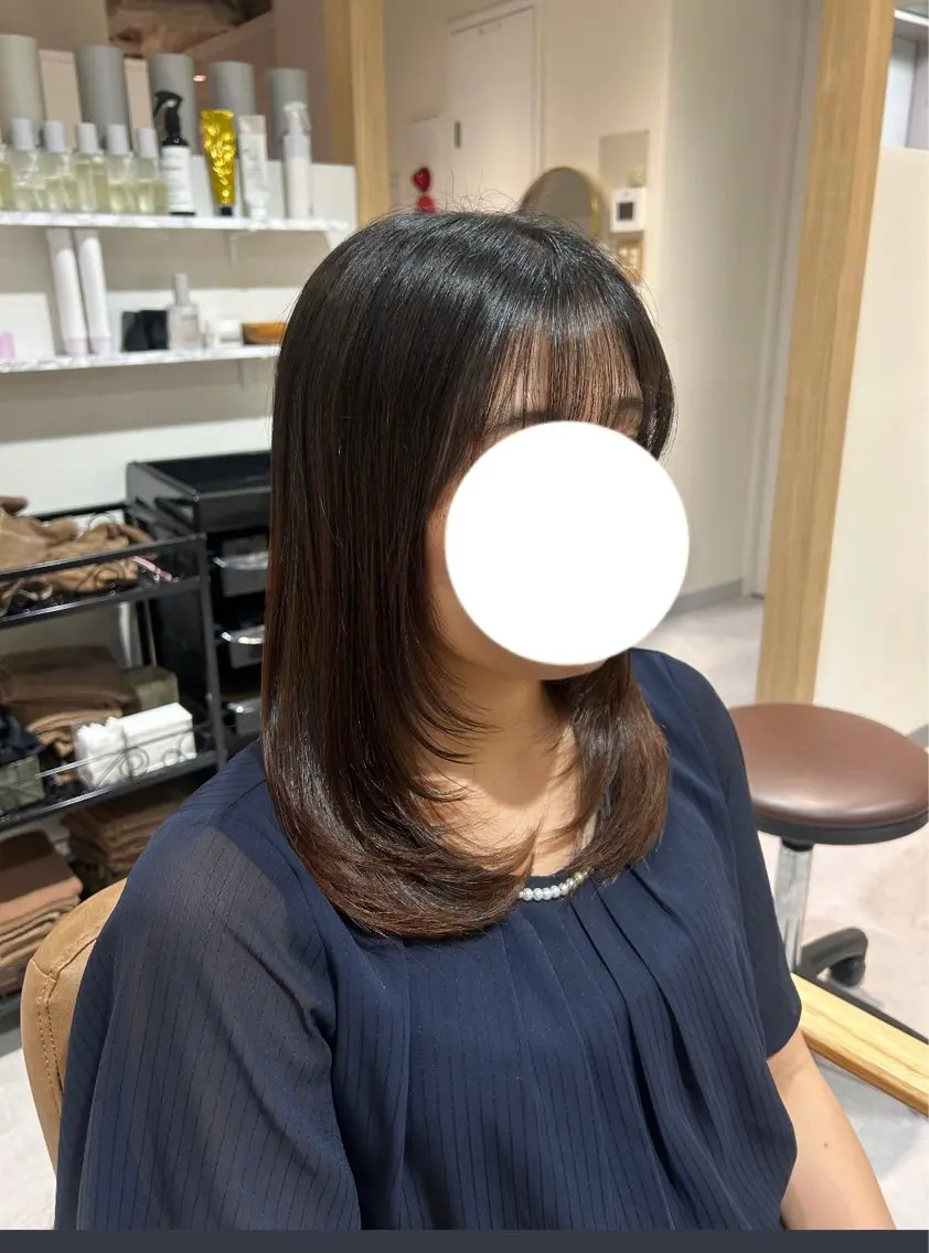 セミロング レイヤーカット トリートメント 新井 心菜のヘアスタイル