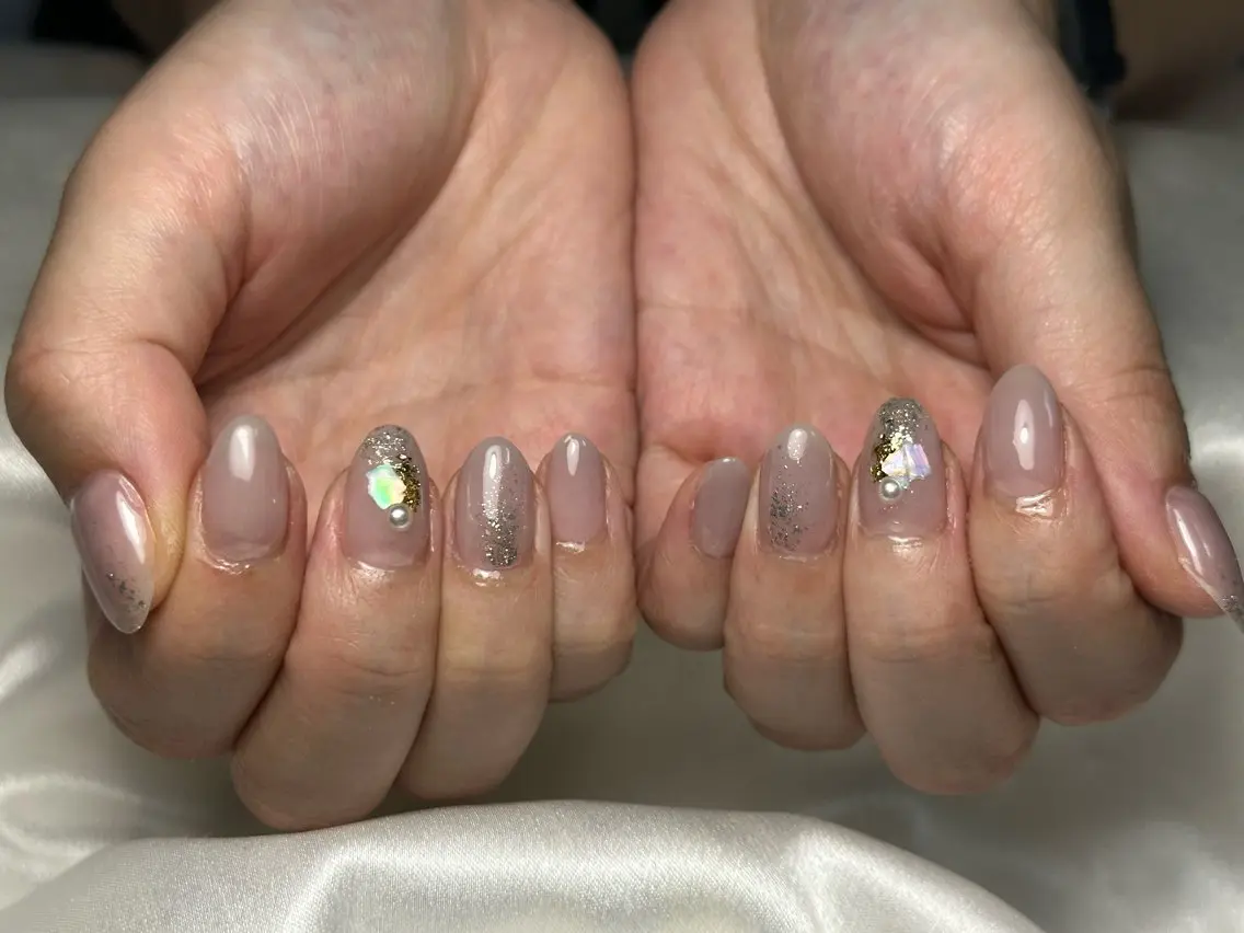 ネイル オーロラネイル フットネイル フレンチネイル ジェルネイル マグネットネイル ハンドネイル kiki nail たまプラーザのネイルデザイン