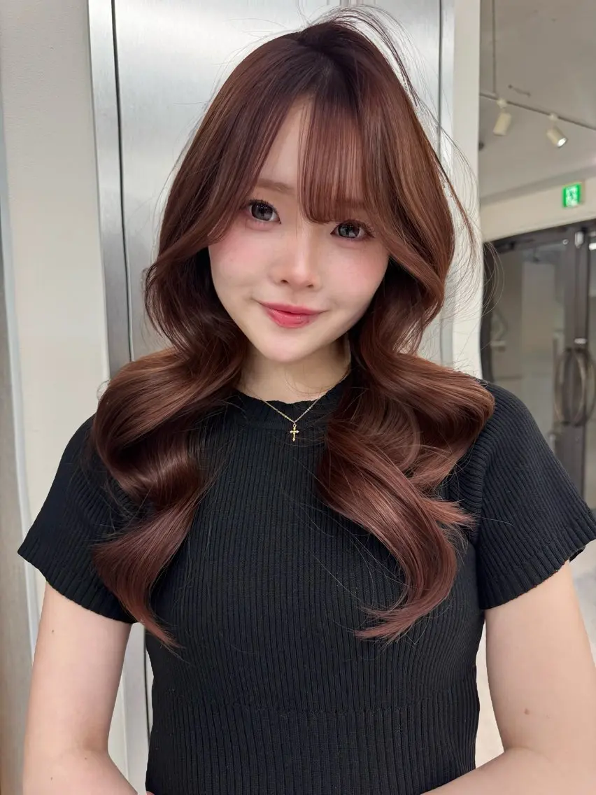 ロング ヘアカラー vivie Madokaのヘアスタイル