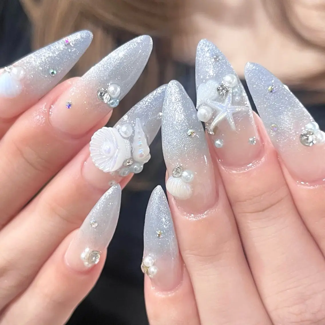 ネイル ハンドネイル 🧁fein. nana🩵のネイルデザイン