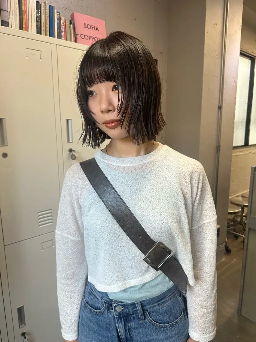 ショート ボブ 顔まわりレイヤー レイヤーカット ハッシュカット🎀 レイヤーカットのヘアスタイル