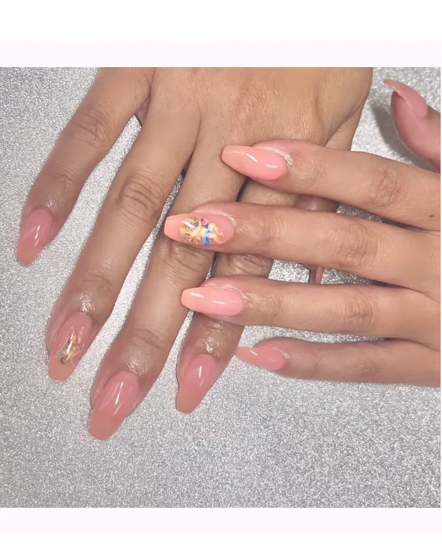 ネイル ワンカラーネイル BEE NAILのネイルデザイン