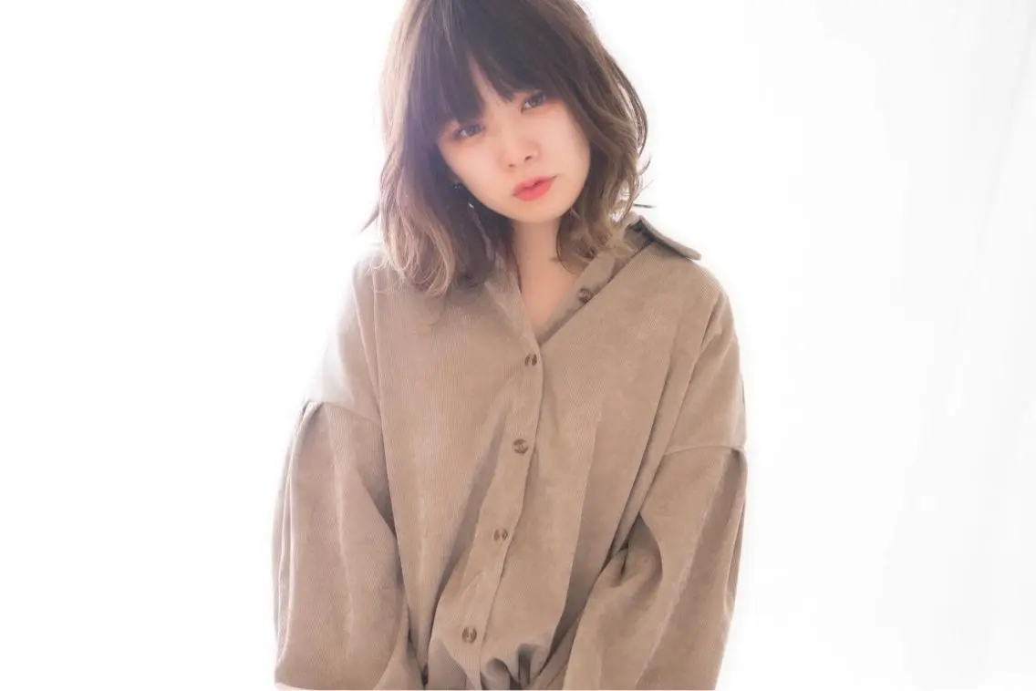 ミディアム カット ヘアカラー トリートメント 黒崎 伸治のヘアスタイル