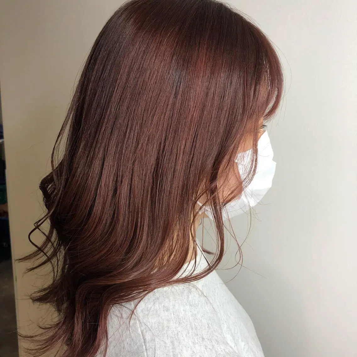 ミディアム カラー ピンクカラー カット ヘアカラー 玉城 和磨のヘアスタイル