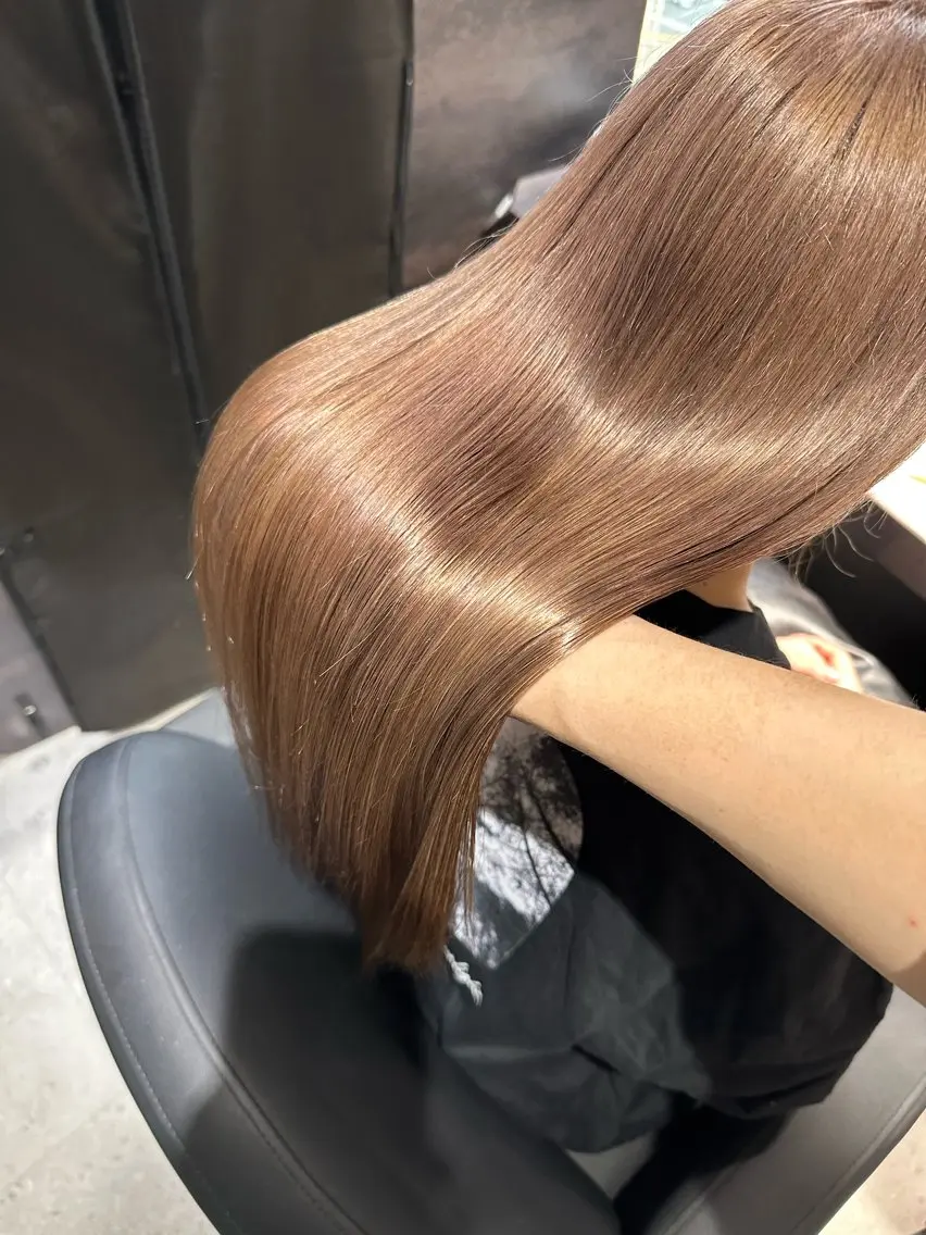 セミロング カット 縮毛矯正 髪質改善 中川　翔のヘアスタイル