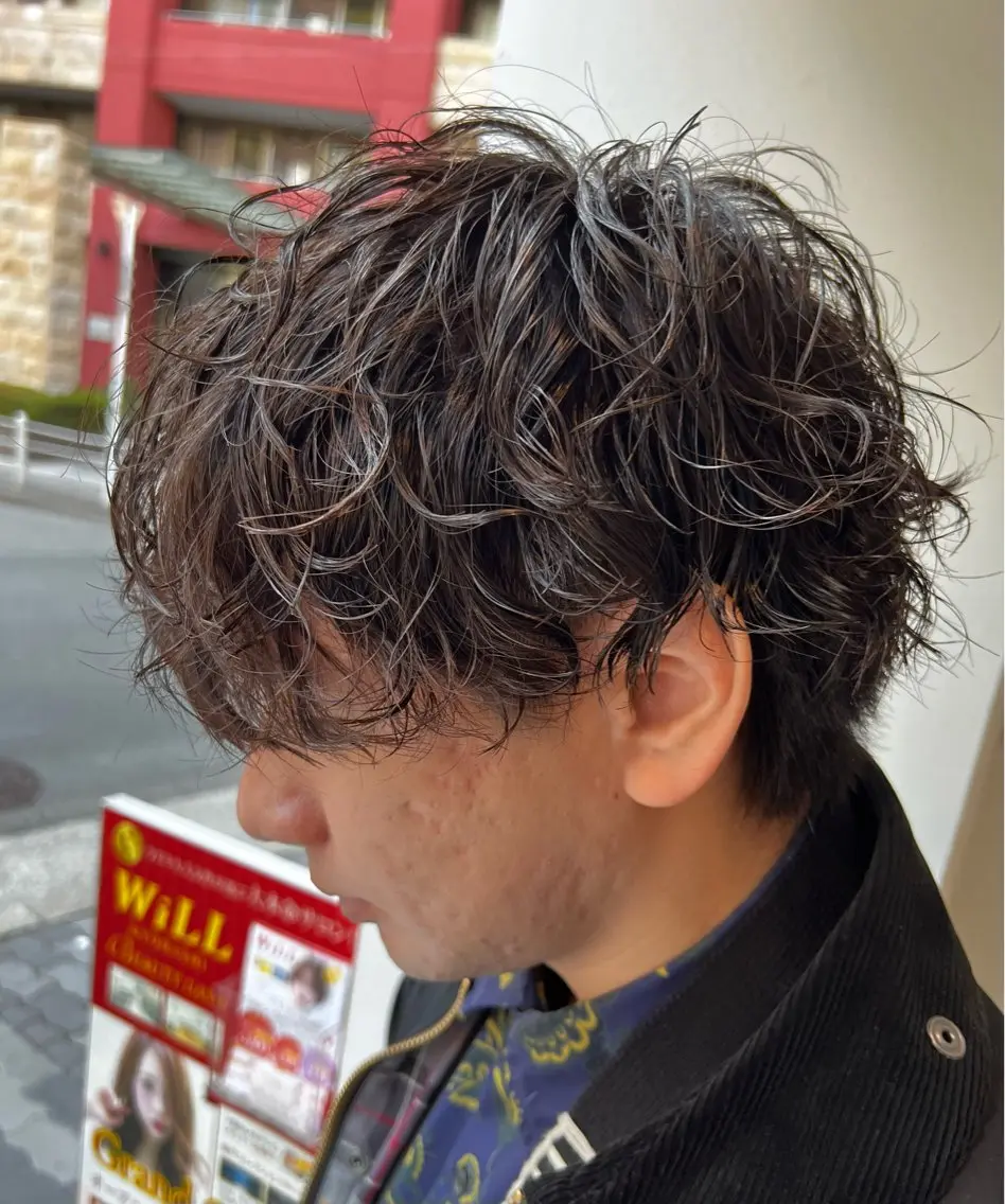 ミディアム パーマ メンズ ミディアムパーマ メンズパーマ スパイラルパーマ カット パーマ メンズパーマ 特化/京橋/栗野のヘアスタイル