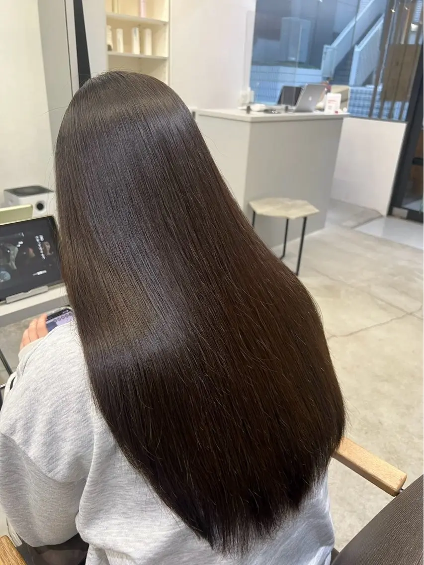 ロング パーマ 縮毛矯正 🍒モテ暖色カラー × うる艶✧ ゆなのヘアスタイル