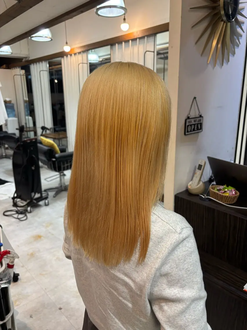 ロング 宇留間 涼香のヘアスタイル