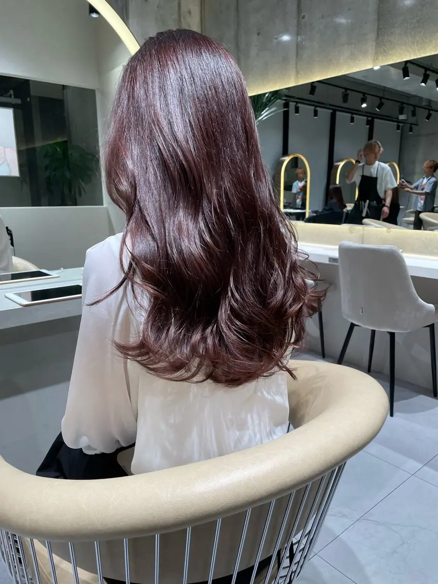 セミロング カラー 《髪質改善✖️オリー ブ🧸》小嶋拓也のヘアスタイル