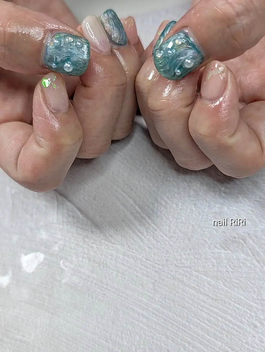 ネイル ハンドネイル フットネイル ハンドケア nail RiRi アトレナチュラのエステ・リラクイメージ