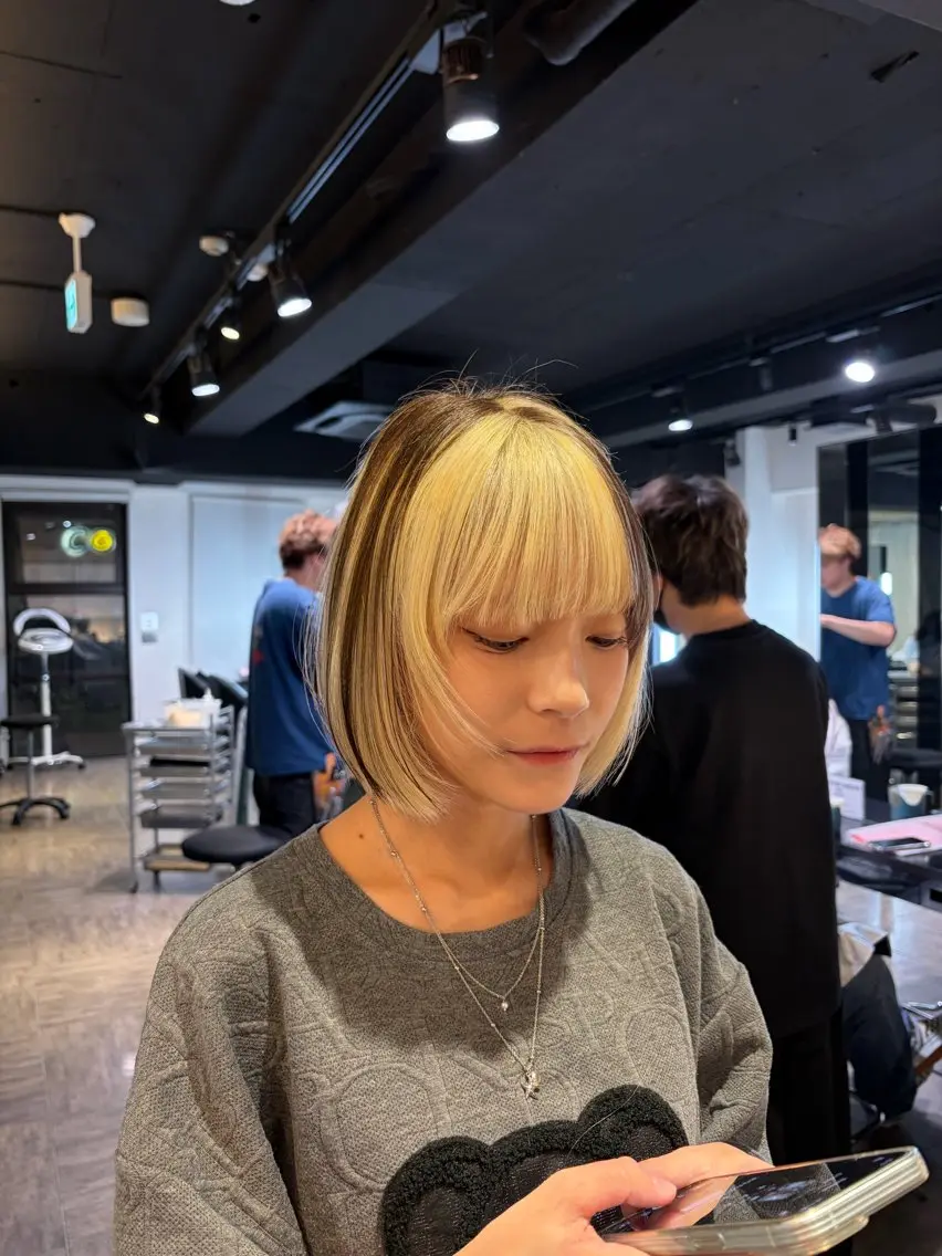 ショート カラー ヘアカラー 中川 蓮のヘアスタイル