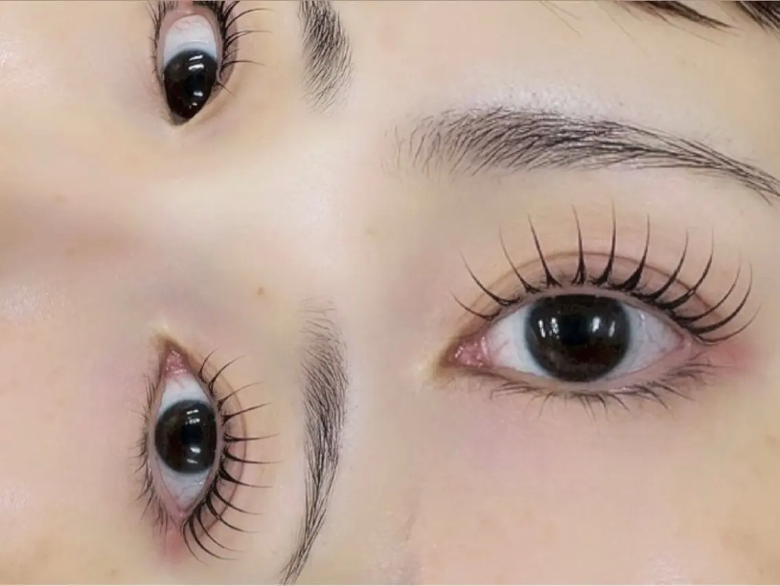 【根本から立ち上げ】パリジェンヌラッシュリフト👀保湿コーティング付き💗の写真