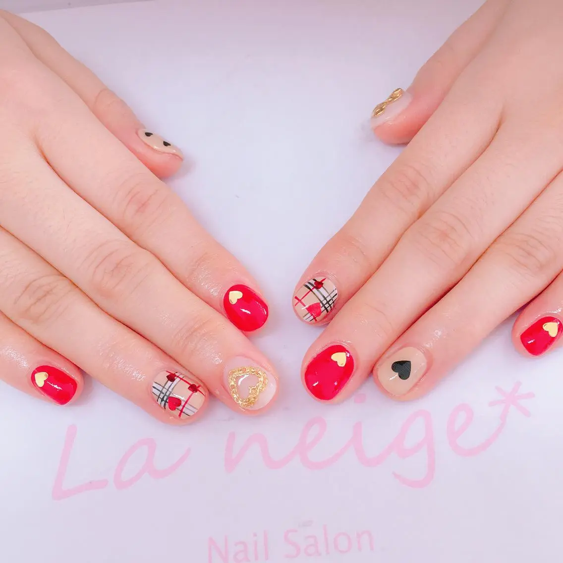 ネイル ハート La neige* yuki 🐩🌙のネイルデザイン