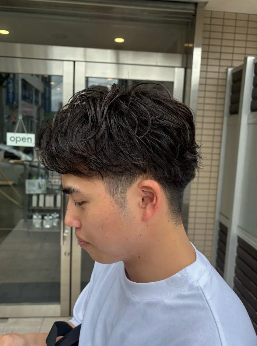 パーマ メンズ メンズパーマ カット パーマ トリートメント ナルミ ケイスケのヘアスタイル