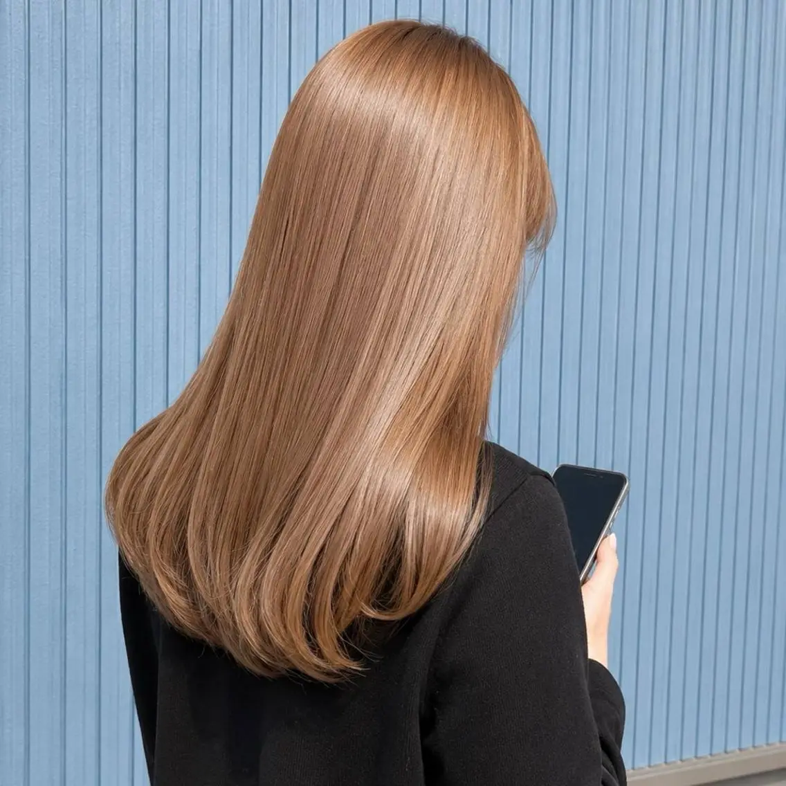 ロング カラー ヘアカラー トリートメント 《髪質改善 UN BLEACH》のヘアスタイル