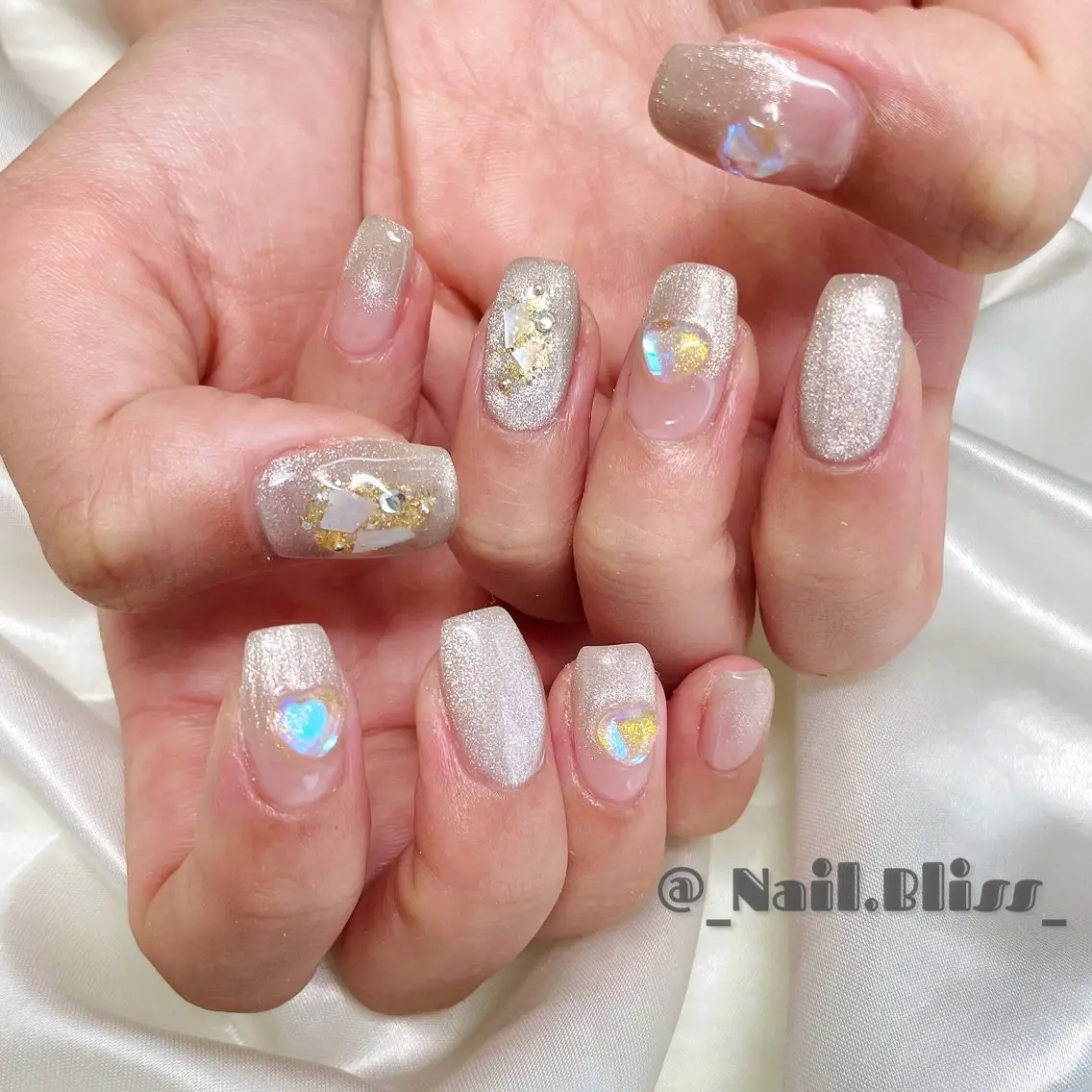 ネイル マグネットネイル ハンドネイル NAIL BLISSのネイルデザイン