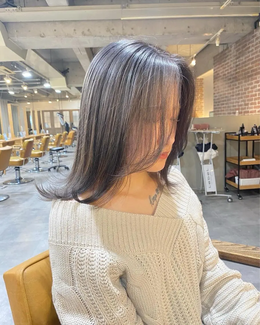 セミロング カラー カット ヘアカラー トリートメント ベージュ/オリーブ/ miyabiのヘアスタイル