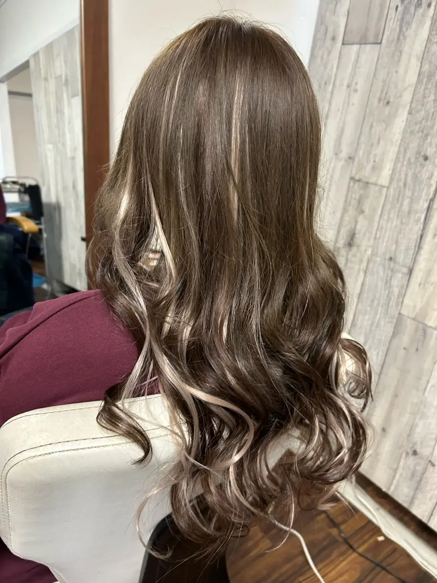 カラー ハイライトカラー ヘアカラー エクステ 🌈アイスアウト🌈 Mahoのヘアスタイル