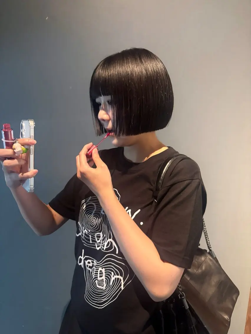 カラー カット ヘアカラー ハイトーン レイヤー🎀meiのヘアスタイル