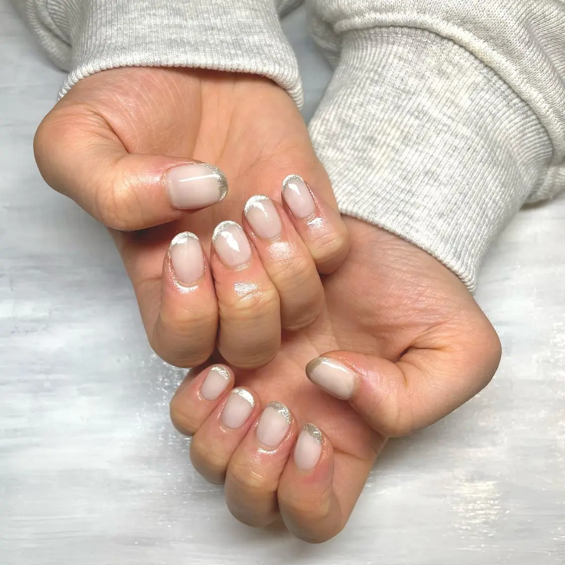 ネイル マグネットネイル ホワイト Nail Room uimのネイルデザイン