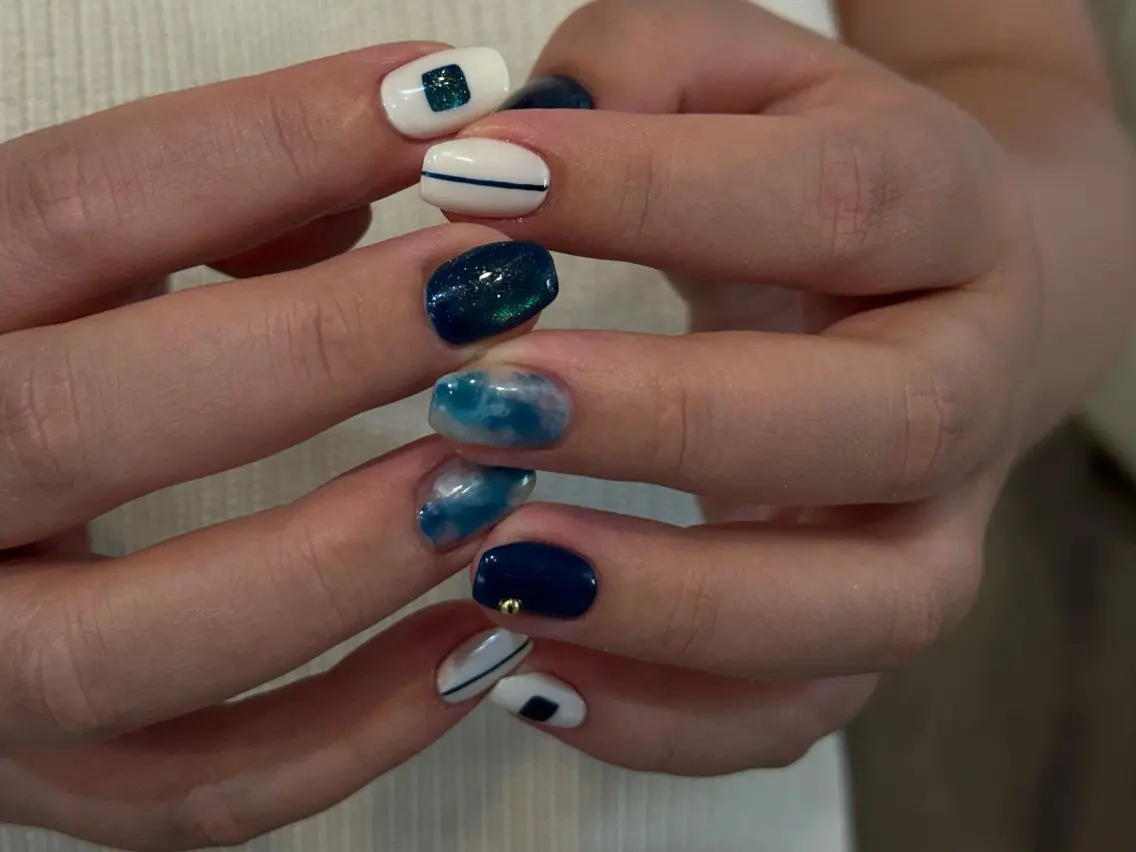 ネイル フレンチネイル マグネットネイル 持ち込み ニュアンスネイル ワンカラーネイル ハンドネイル LINEA.nail Kozueのネイルデザイン