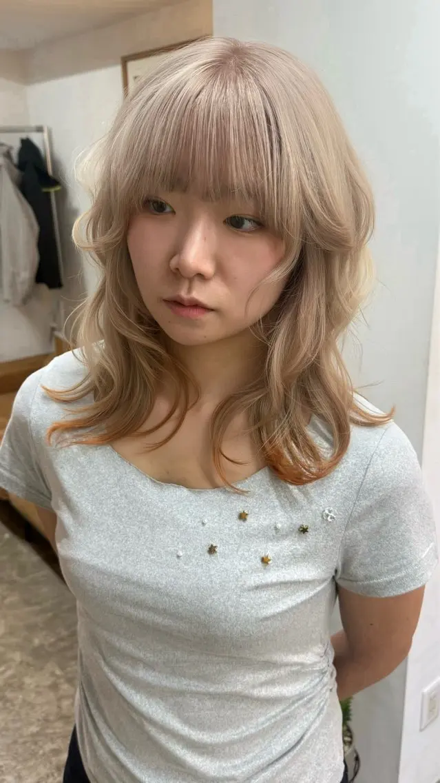ミディアム ボブレイヤー ボブ 顔まわりレイヤー レイヤーカット 似合わせカット カット ヘアカラー トリートメント sayuri/心斎橋 /ハイトーンカラーのヘアスタイル
