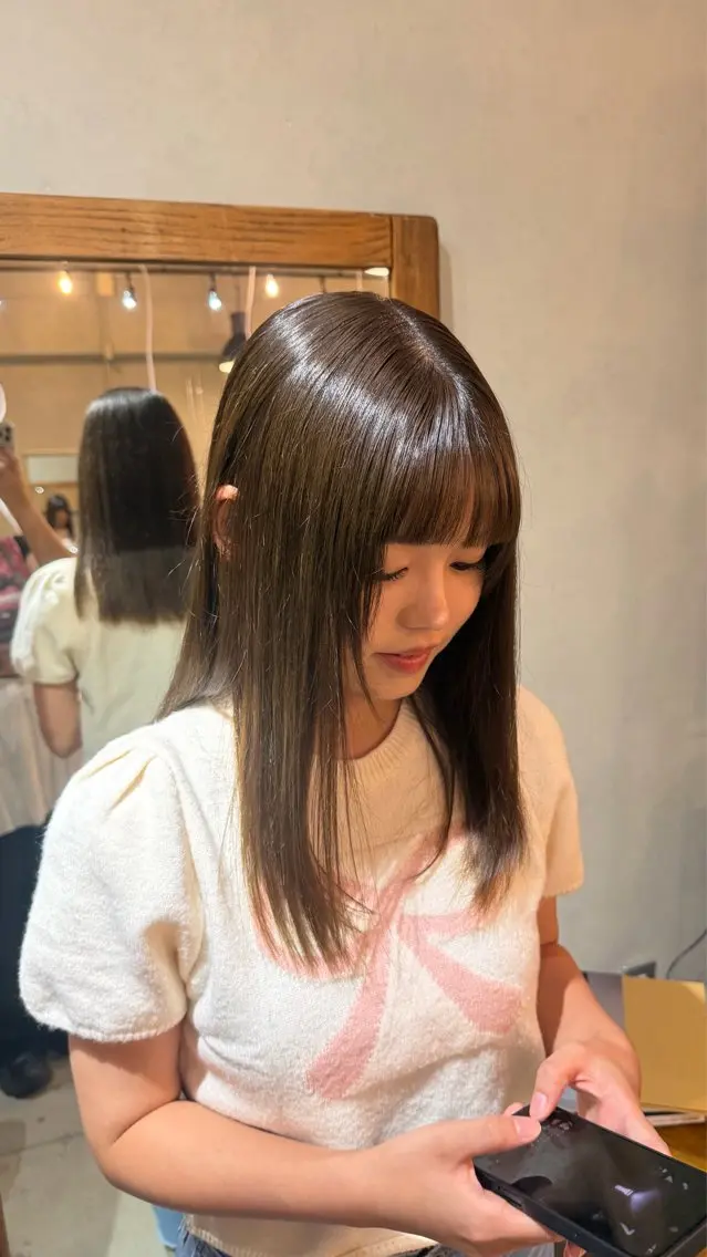 ミディアム カラー ベージュカラー オリーブベージュ ヘアカラー ruup  Aru みさきのヘアスタイル