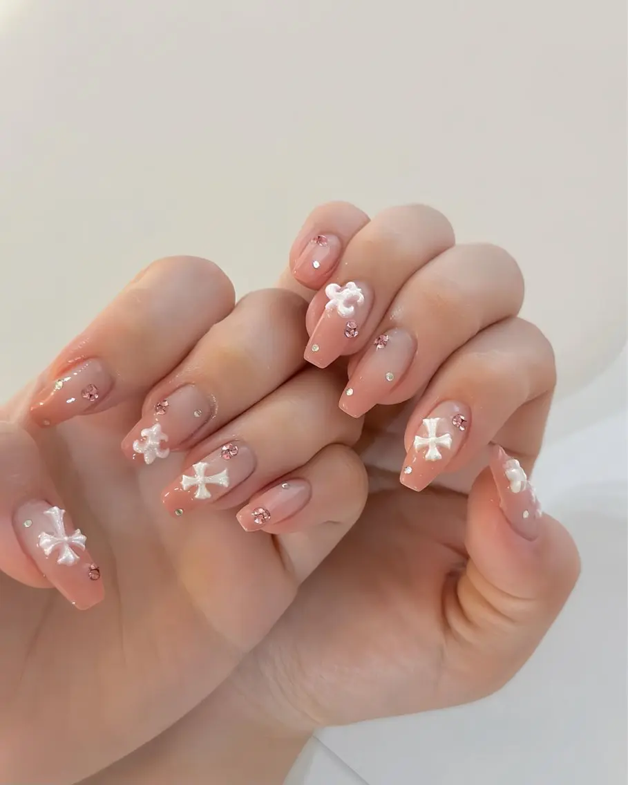 ネイル アートネイル 長さ出し ガーリー 韓国ネイル 持ち込み Rin Nail 新大久保店のネイルデザイン
