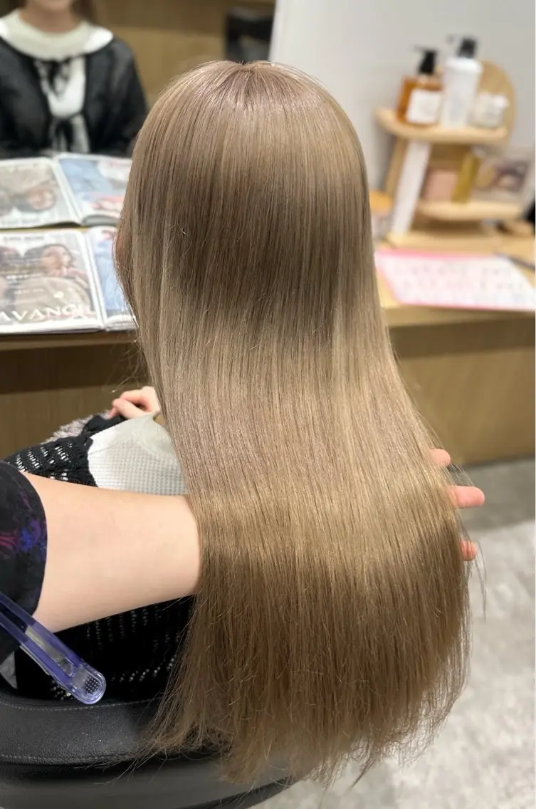 ロング ヘアカラー トリートメント 巻ける髪質改善🫧ハ イライト/永田汰伊智のヘアスタイル