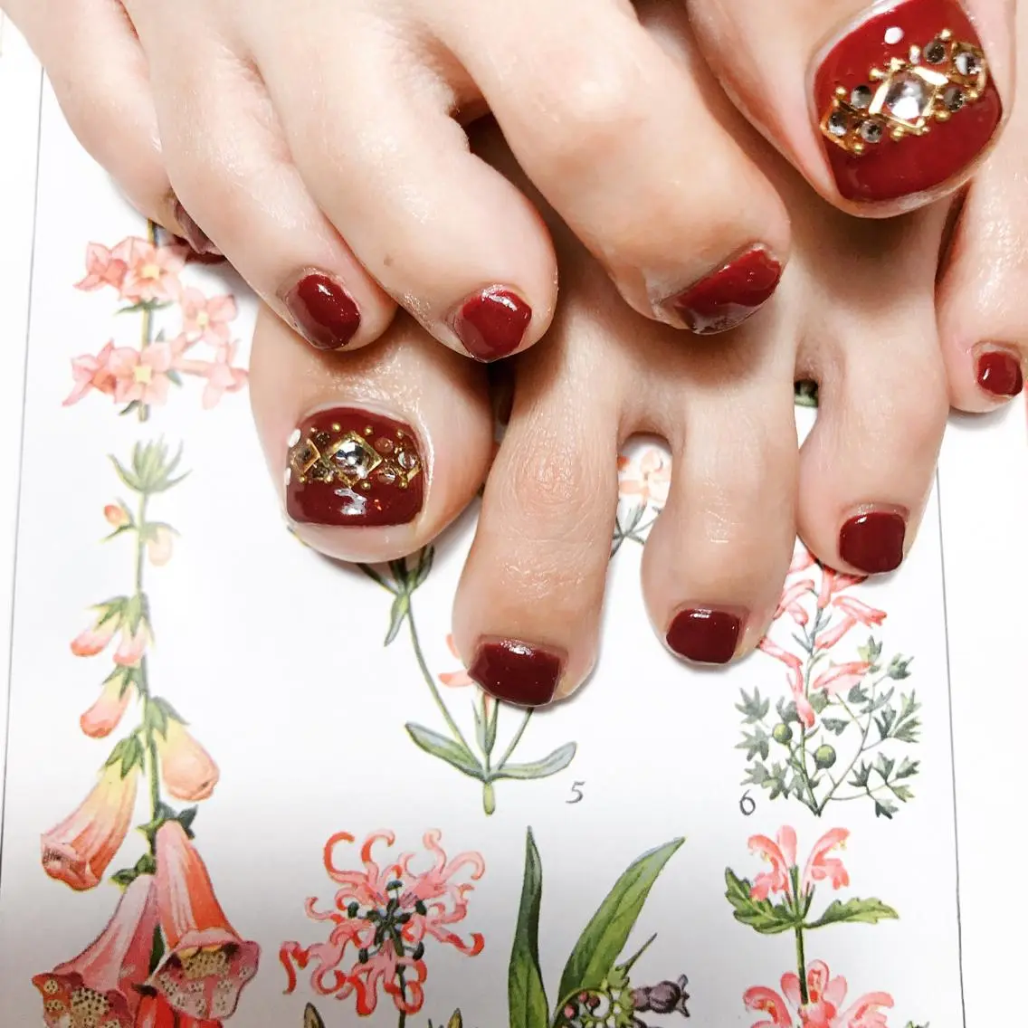 ネイル フットネイル ストーンネイル owlnail /持込みデザイン専門のネイルデザイン