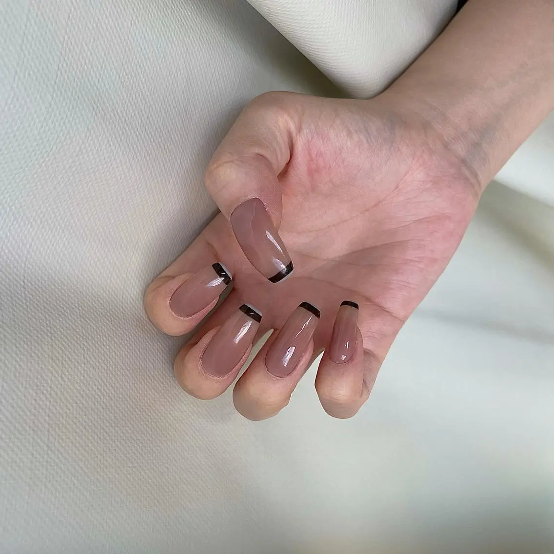 ネイル フレンチネイル ハンドネイル Nailsalon BLOOM🌷 山崎のネイルデザイン