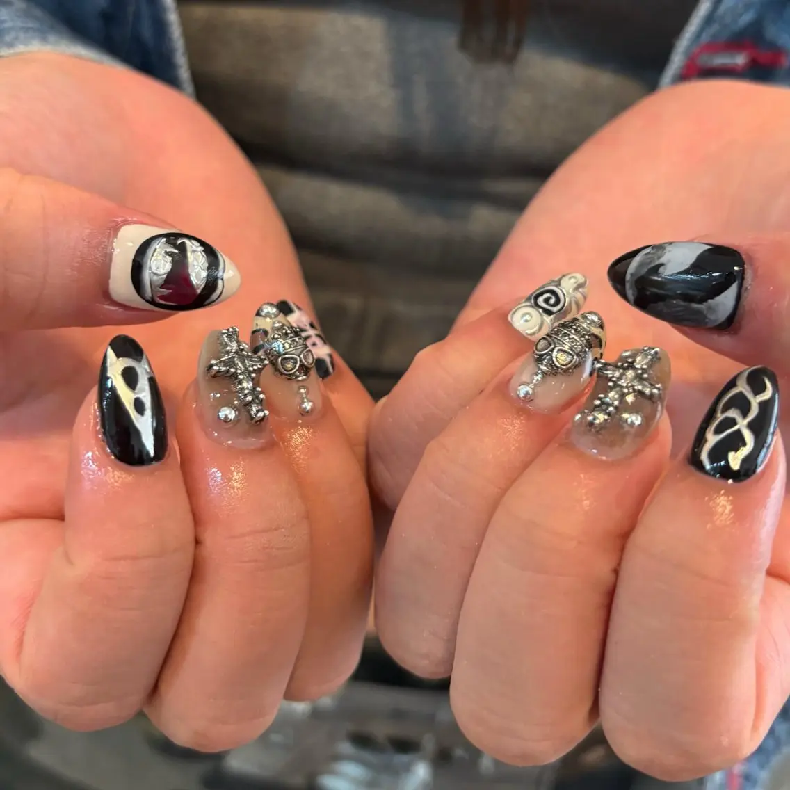 ネイル ハンドネイル フットネイル yuri / 個性派nailのネイルデザイン