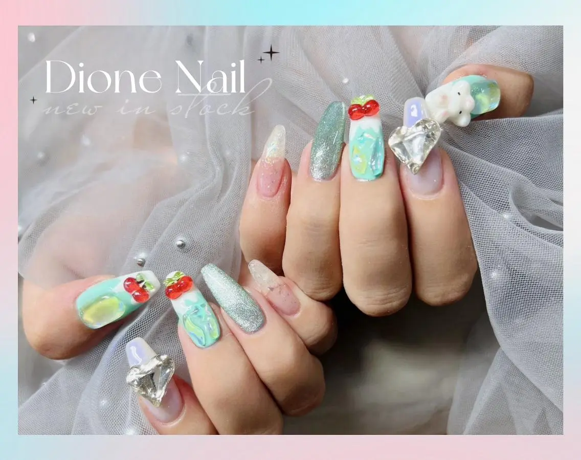 ネイル ハンドネイル ハンドケア Dione ネイル専門店のネイルデザイン