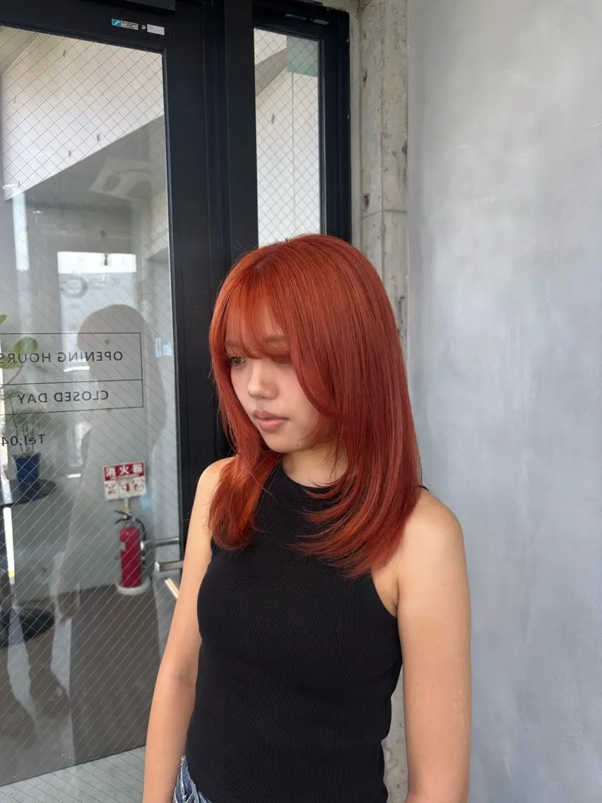 カラー オレンジ カット ヘアカラー トリートメント 暖色/ハイトーン/ カラー/HBLのヘアスタイル