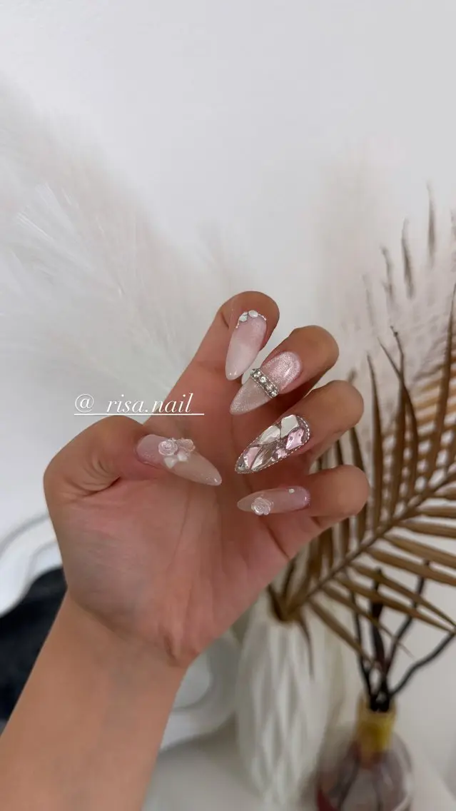 ネイル ハンドネイル 🅁nail🪞✨ risa🎀のネイルデザイン