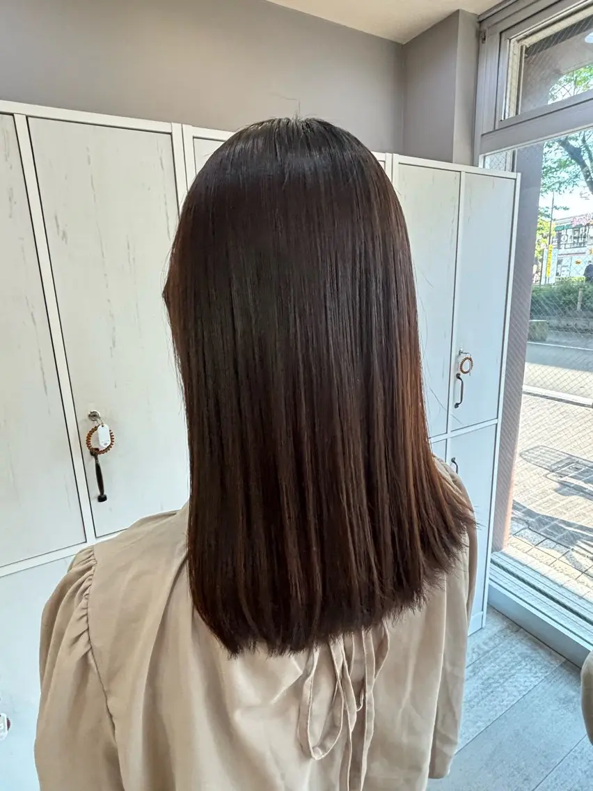 セミロング カット 縮毛矯正 🧸Fiora 🧸arashi🧸のヘアスタイル