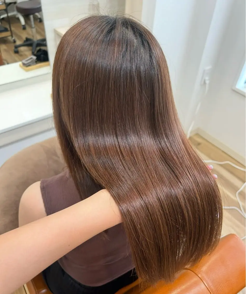 ロング 縮毛矯正 Hanon 掛水　美桜のヘアスタイル