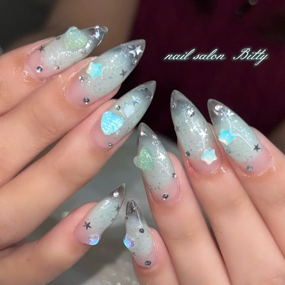 ネイル ハンドネイル Bitty momona🩵✨のネイルデザイン