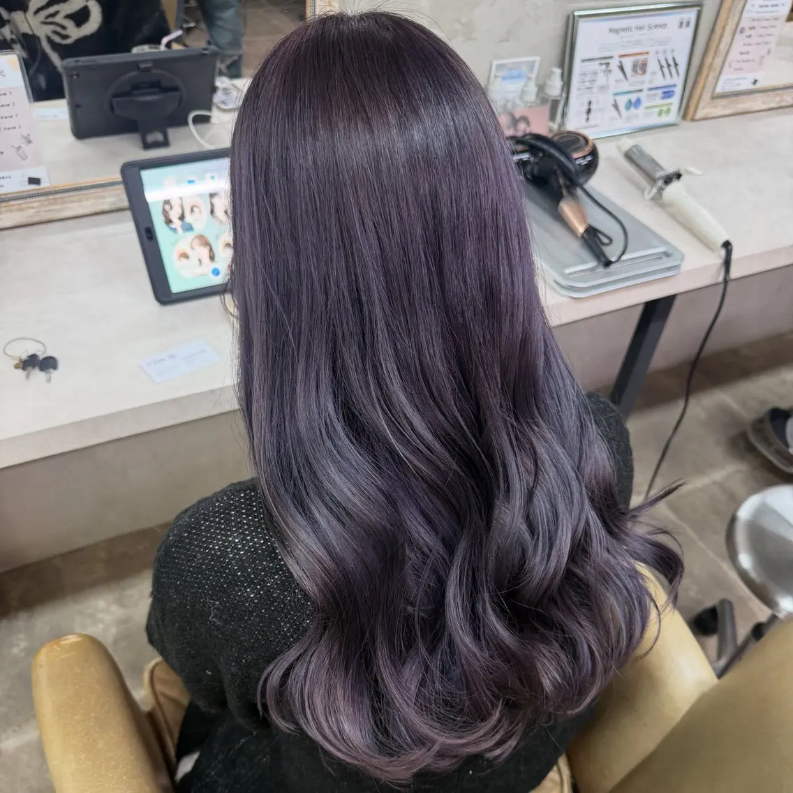 カラー Blast スズナのヘアスタイル