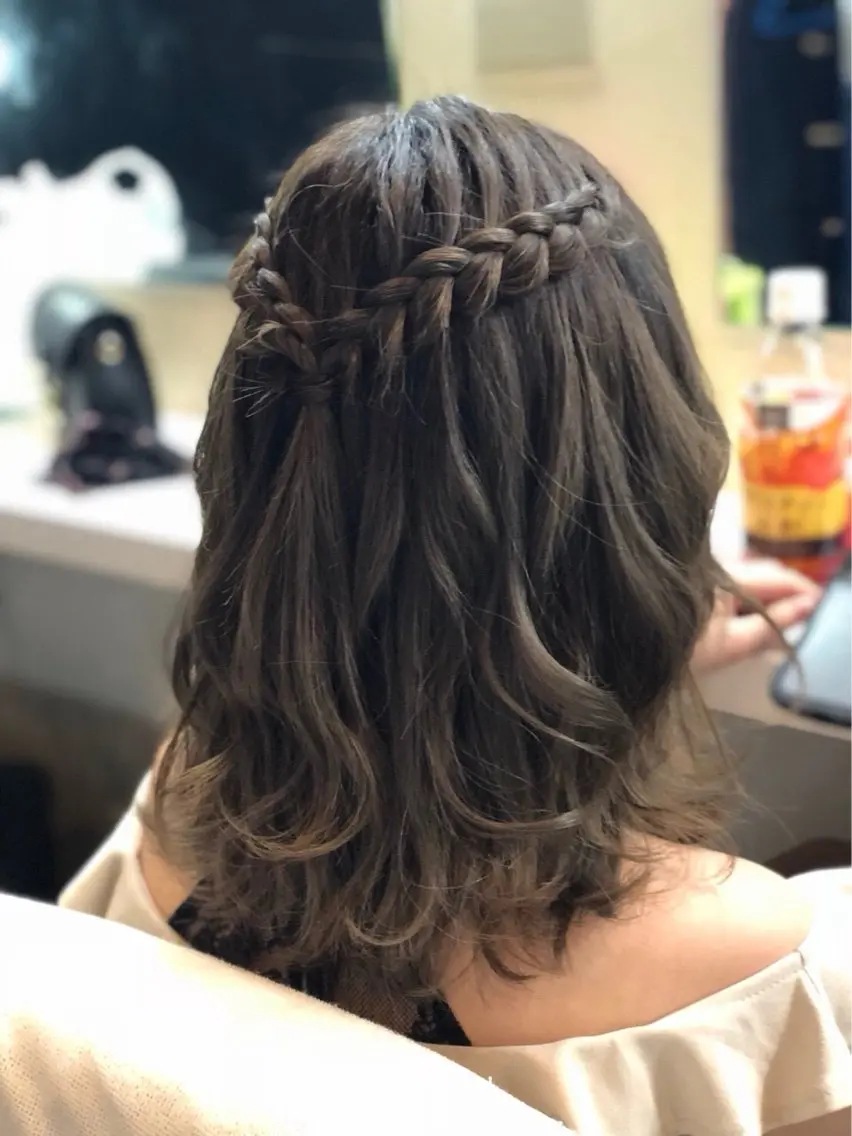 ヘアアレンジ ヘアセット 🌈髪質改善🌈 過去の1艶サラ体験✨のヘアスタイル