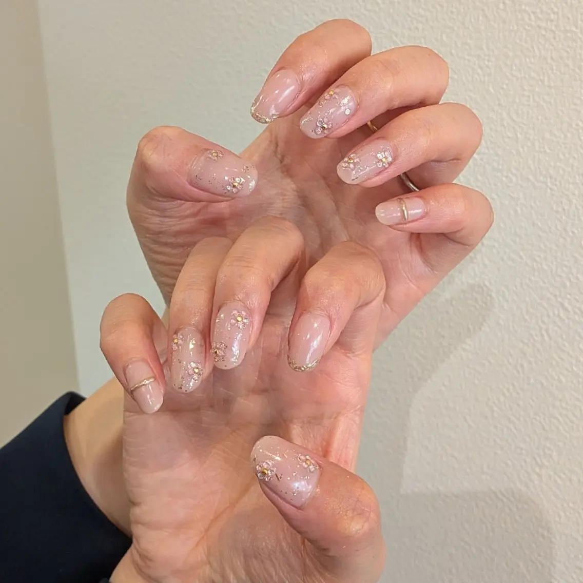 ネイル ハンドネイル 門川 茉奈美のネイルデザイン