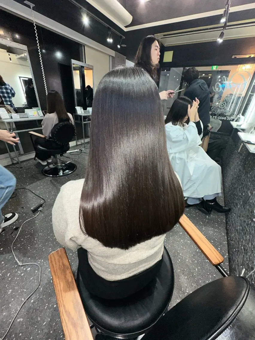 ロング パーマ カット 縮毛矯正 トリートメント 髪質改善⭐️縮毛矯正 中野⭐️Rinaのヘアスタイル